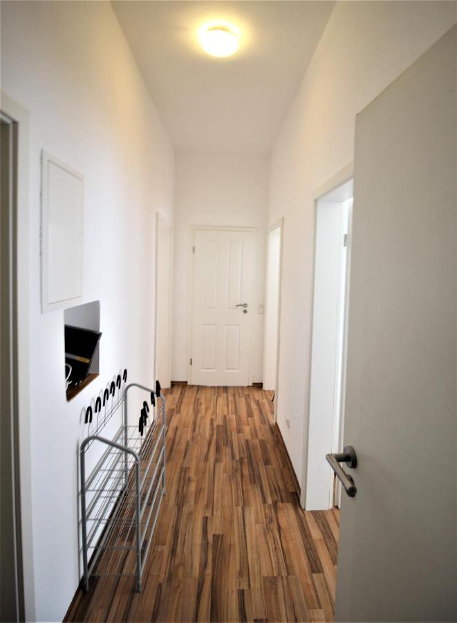 ➤Private Room - Heart Of Downtown With Terrace Вюрцбург Экстерьер фото